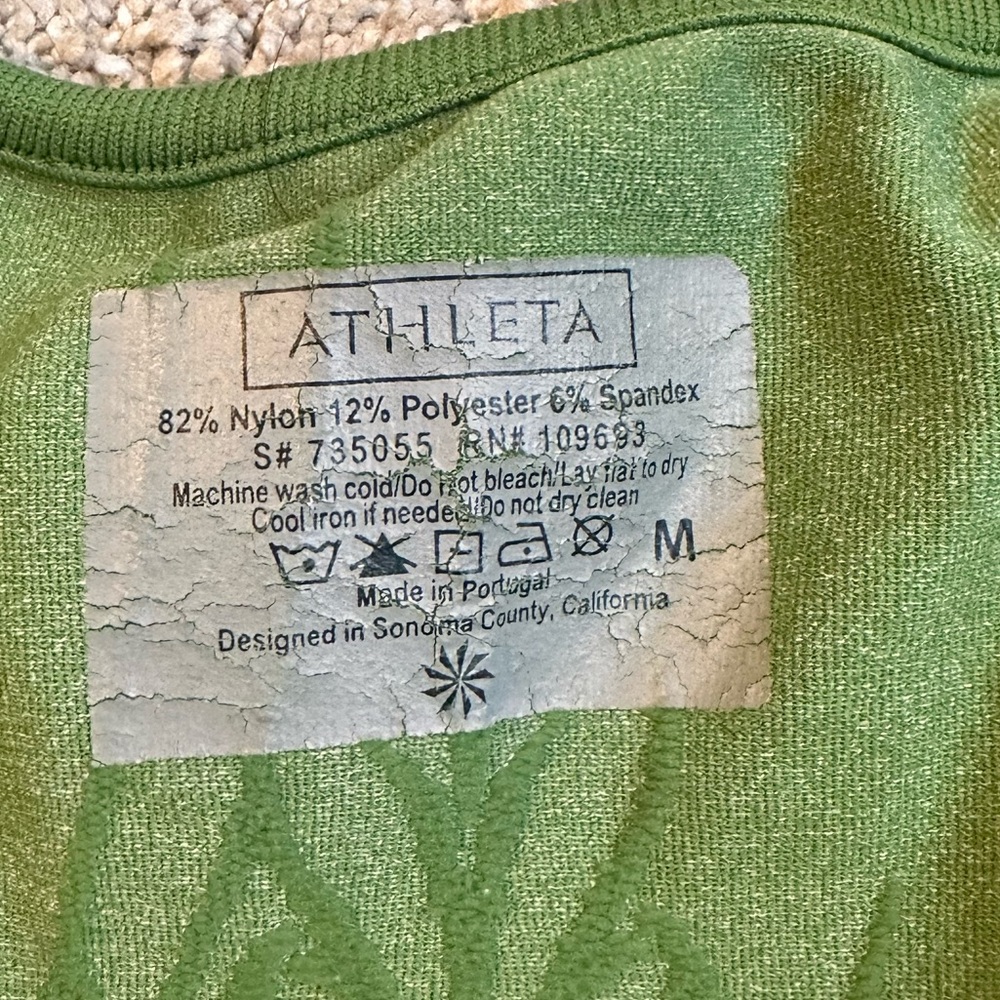 Athleta Green Floral Sleeveless Top -size medium - Picture 3 of 4
